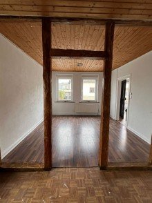 75c9bb85-f291-4839-afc9-3624529e6f77 N�he Wissen und Hamm!
Sch�nes Einfamilienhaus, vieles erneuert, Gargenhaus, zentrale Lage!