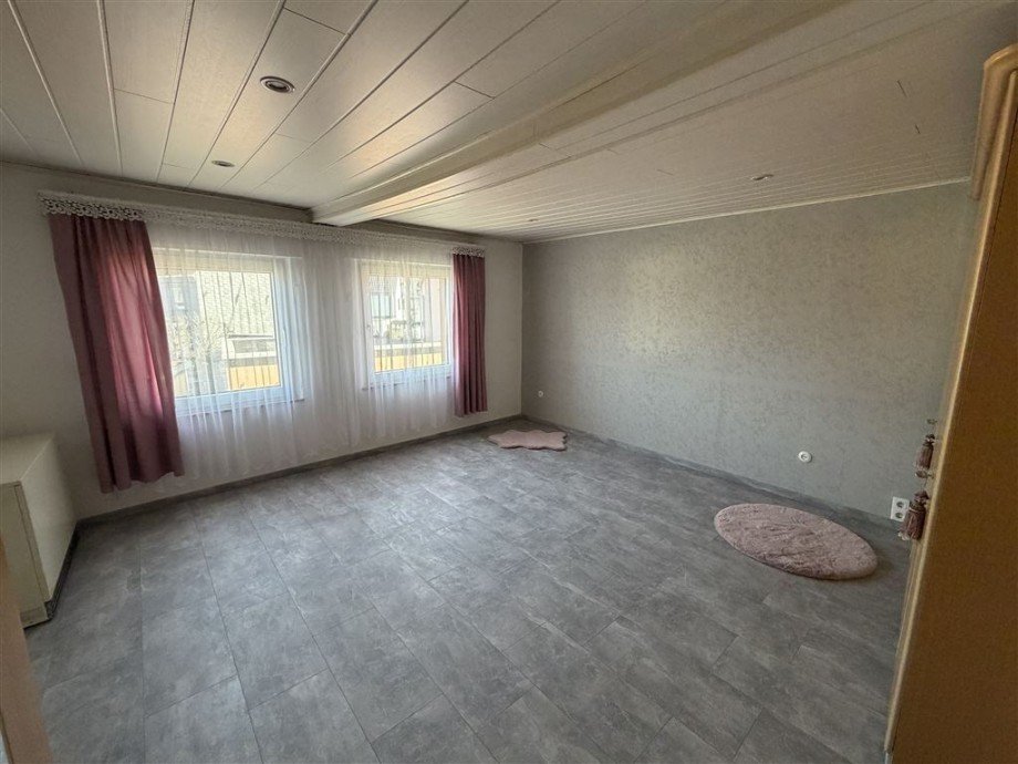 Schlafzimmer Einfamilienhaus Langenhahn , Westerw