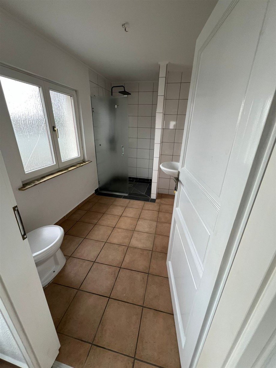 Badezimmer EG Einfamilienhaus Wissen , Sieg