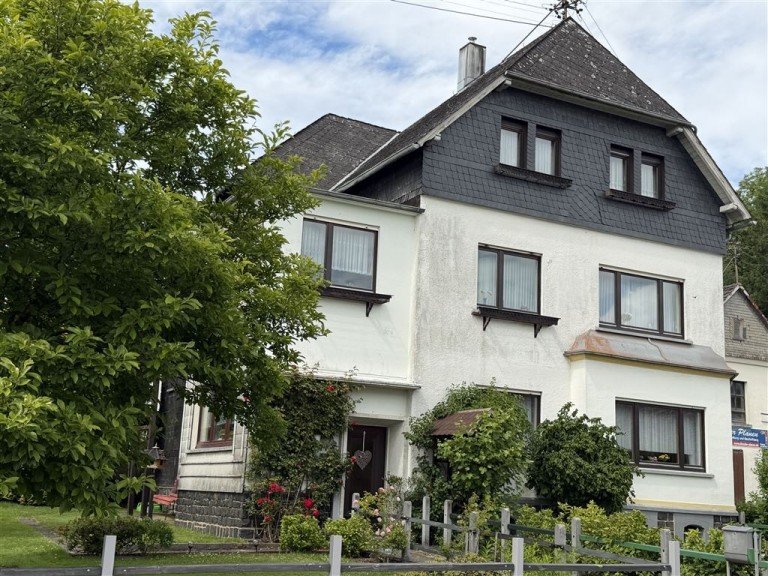 IMG_3190 Bad Marienberg Einfamilienhaus Bad Marienberg! Gro�es Wohnhaus - Mehrfamilienhaus, baulich TOP, gepflegt!