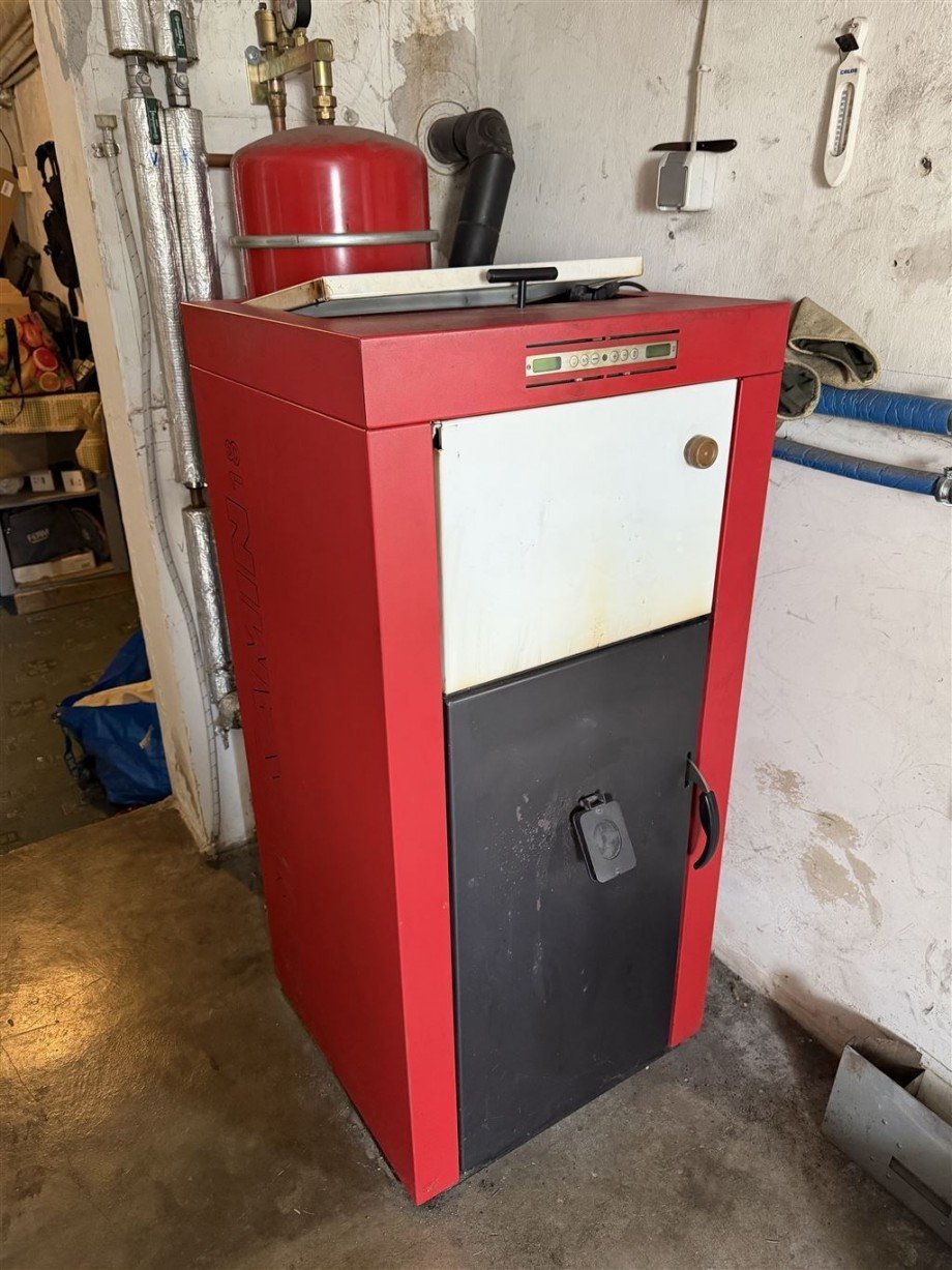 Heizung Einfamilienhaus H�hn