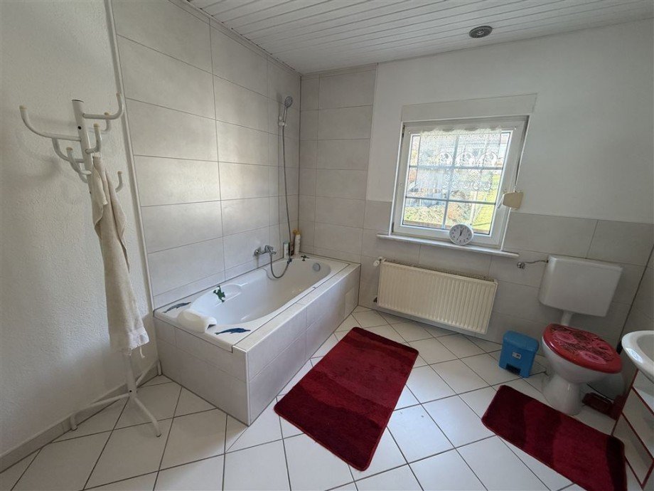 Bad Obergeschoss Einfamilienhaus Burbach , Siegerl