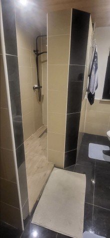 Badezimmer Bellingen, Gro�z�giges Wohnhaus inkl. Garage, gro�er Scheune und Garten!