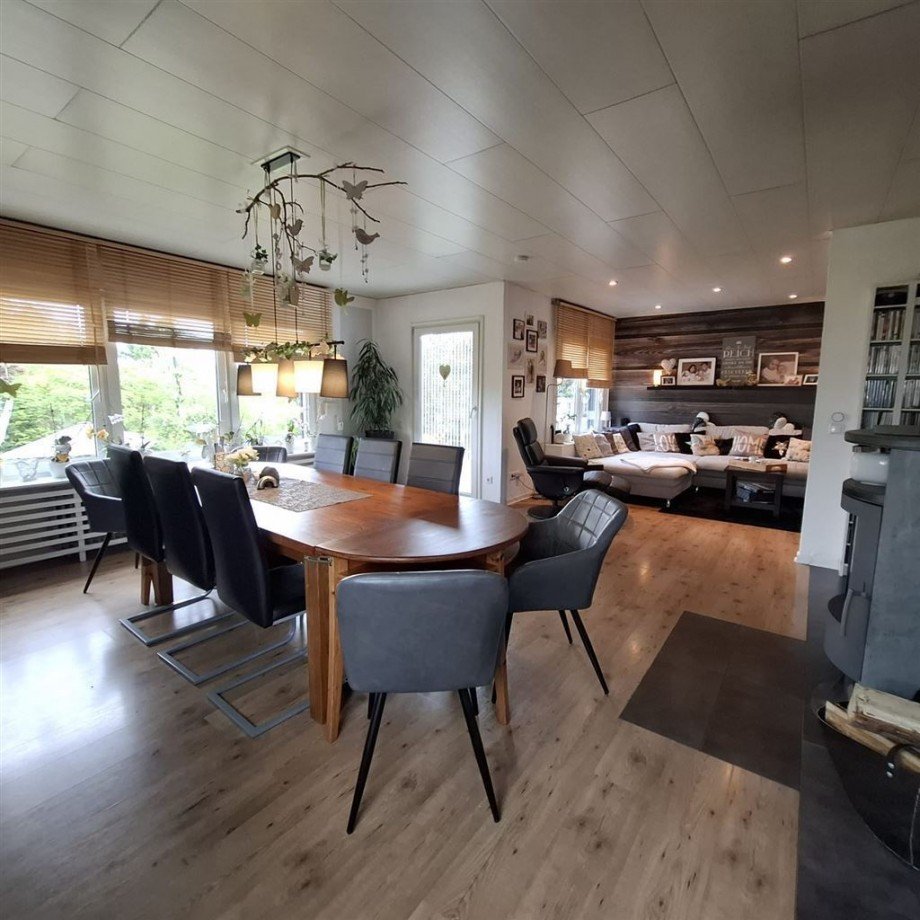 Wohn-E�bereich Einfamilienhaus Rennerod , Westerw