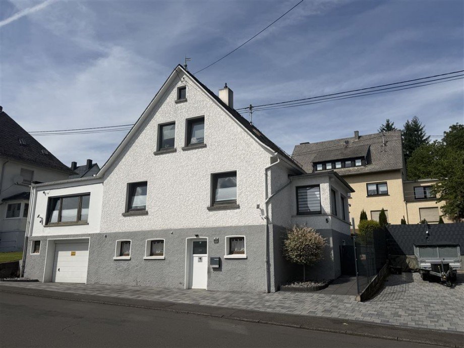 Front Einfamilienhaus Nistertal , Westerw